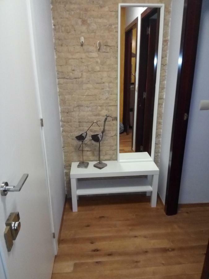 Espai One Валенсия Екстериор снимка